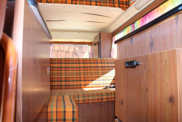 Vintage 1974 Volkswagen Pop-Up Transporter Bus