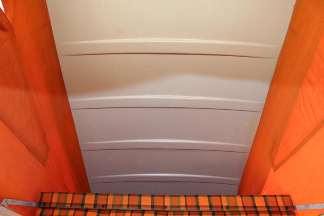 Vintage 1974 Volkswagen Pop-Up Transporter Bus