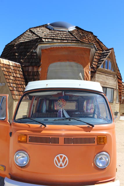 Vintage 1974 Volkswagen Pop-Up Transporter Bus