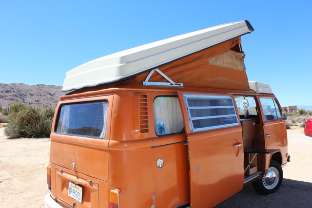 Vintage 1974 Volkswagen Pop-Up Transporter Bus
