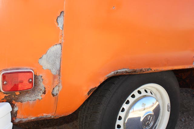 Vintage 1974 Volkswagen Pop-Up Transporter Bus