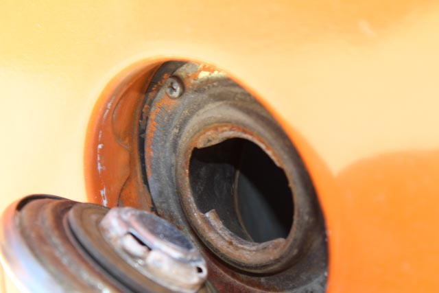 Vintage 1974 Volkswagen Pop-Up Transporter Bus