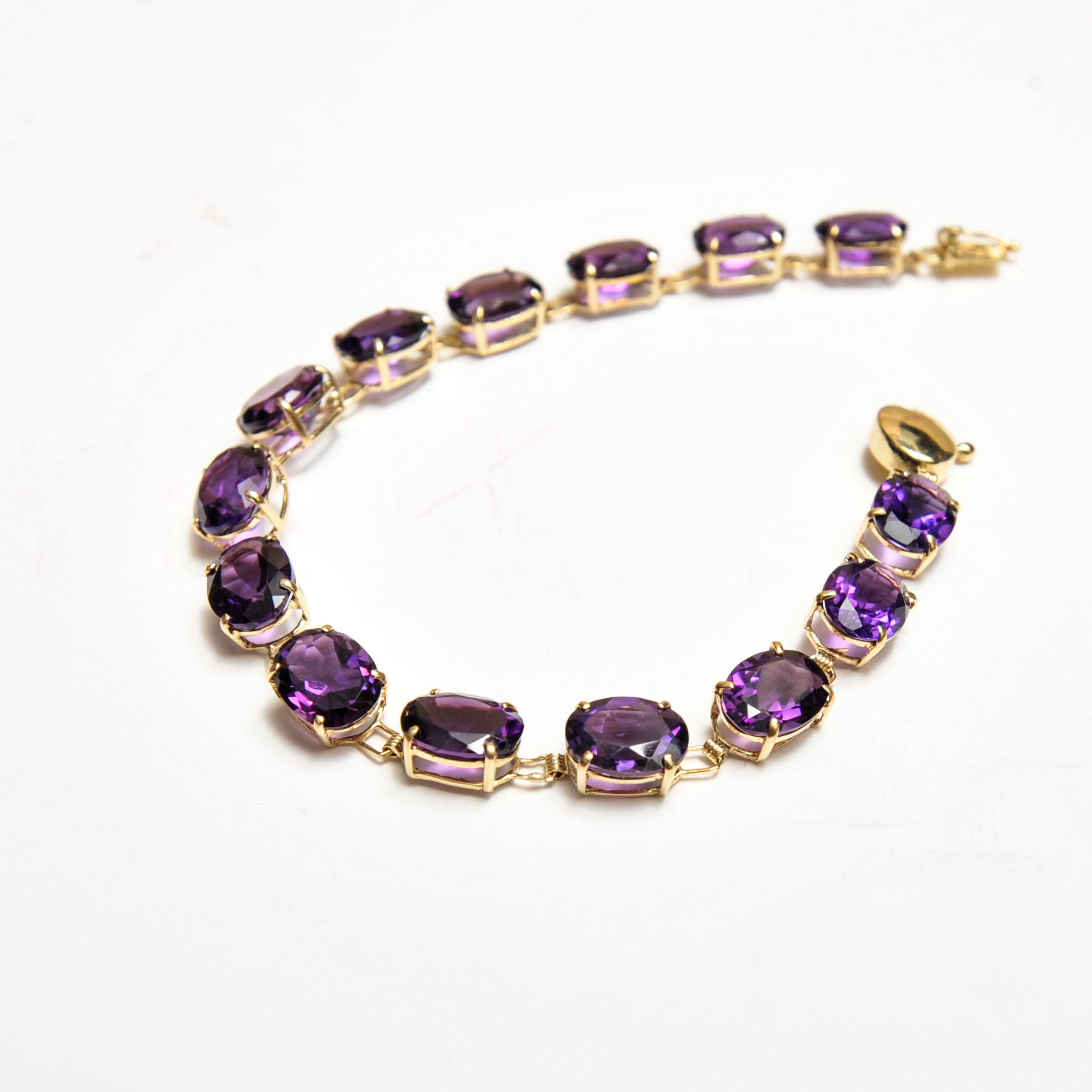 14K Yellow Gold and Amethyst Tennis Bracelet