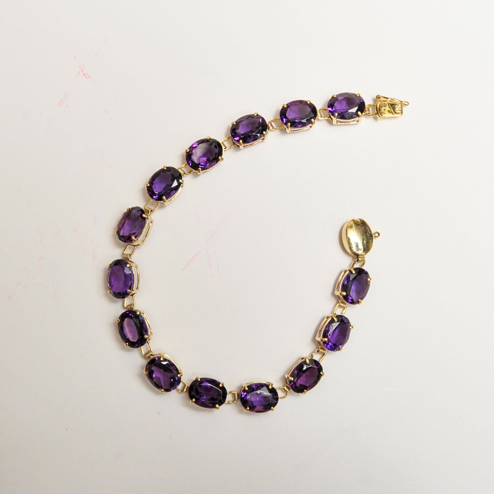 14K Yellow Gold and Amethyst Tennis Bracelet
