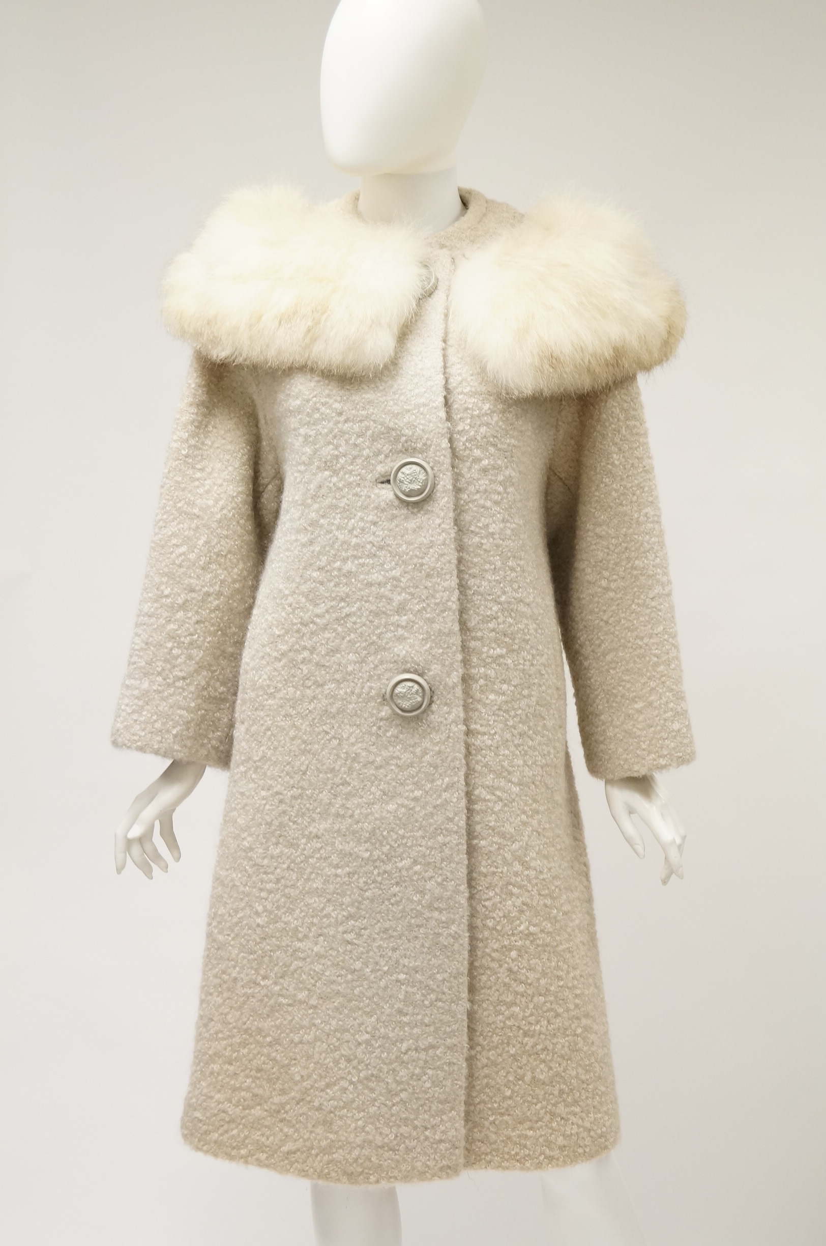 Women's Vintage Coat with Rabbit Fur Collar