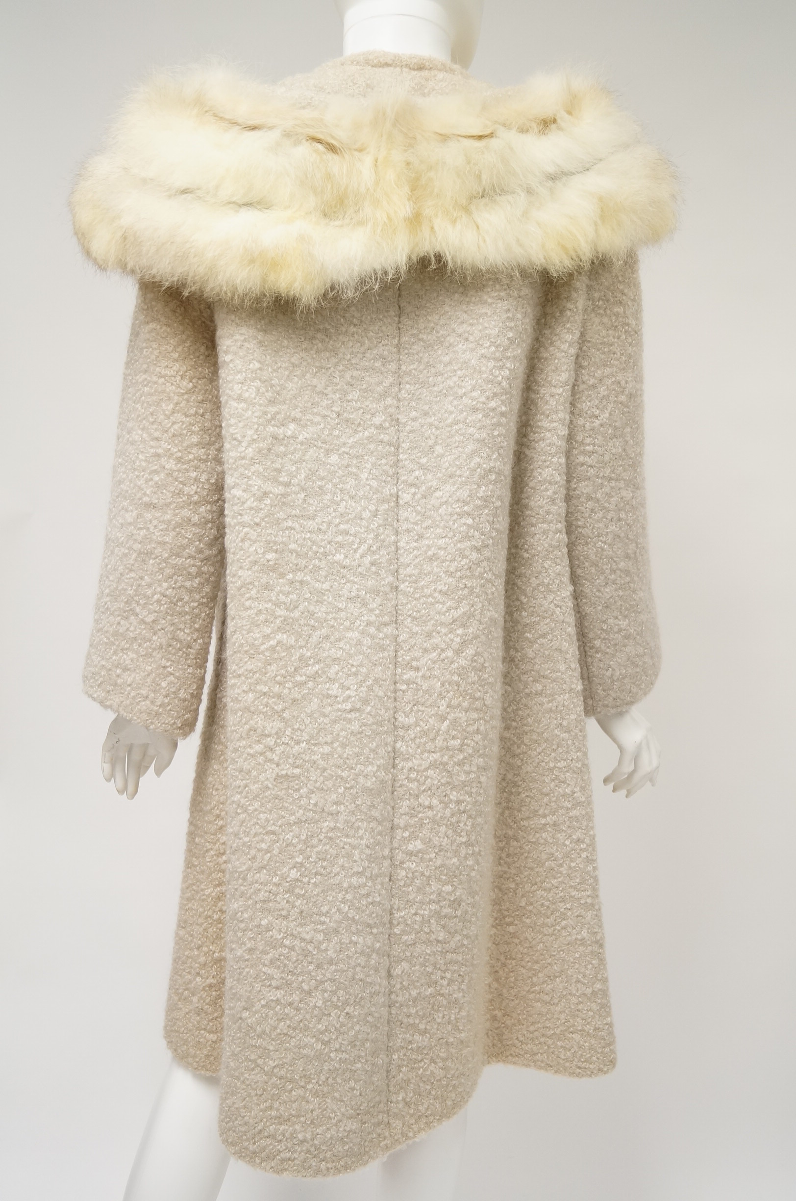 Women's Vintage Coat with Rabbit Fur Collar