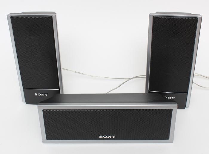 Sony DAV-HDX275 S-Master DVD Home Theater System and Speakers
