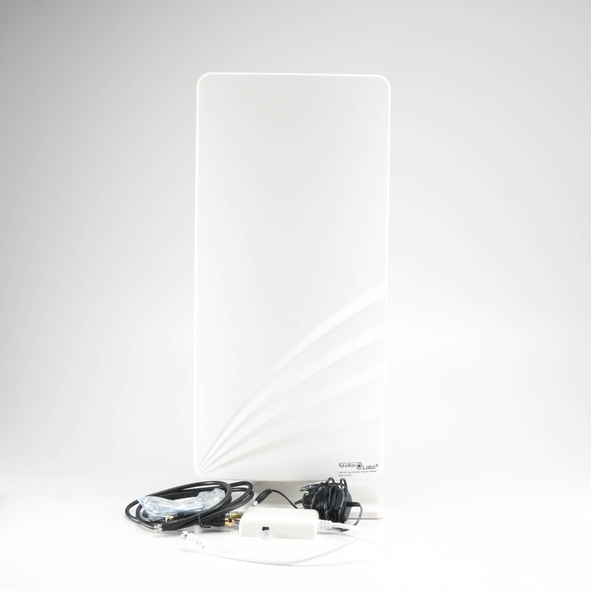 Stellar Labs UHF, VHF, FM, and HDTV Amplified Antenna