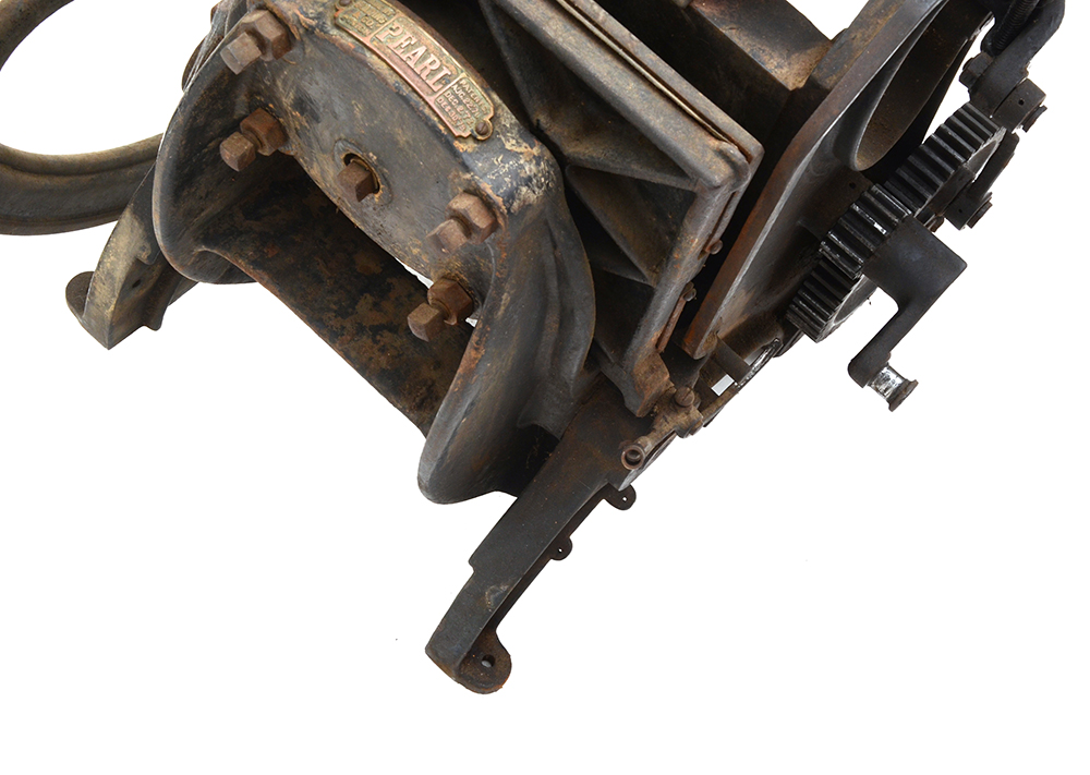 Late 1800s Golding "Pearl" Printing Press and Large Assortment of Metal Type