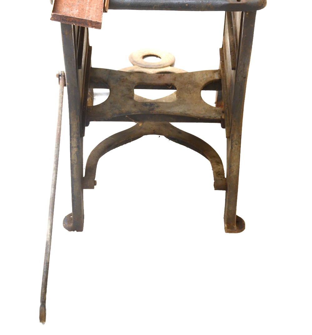 Late 1800s Golding "Pearl" Printing Press and Large Assortment of Metal Type