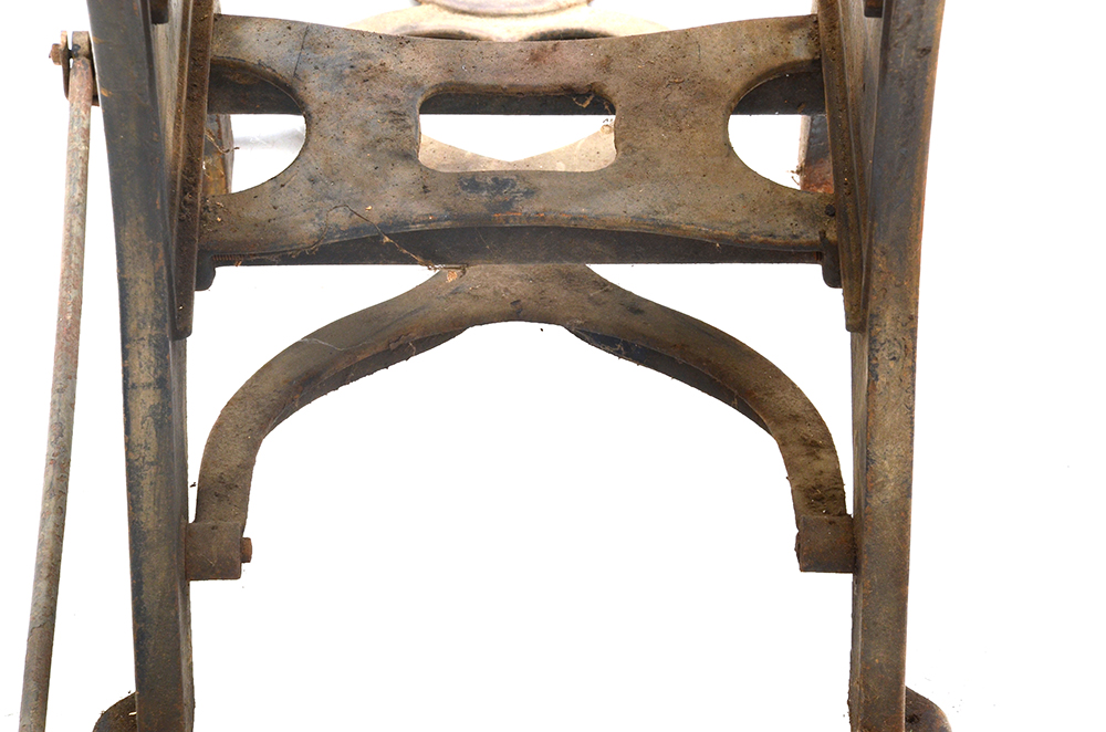 Late 1800s Golding "Pearl" Printing Press and Large Assortment of Metal Type