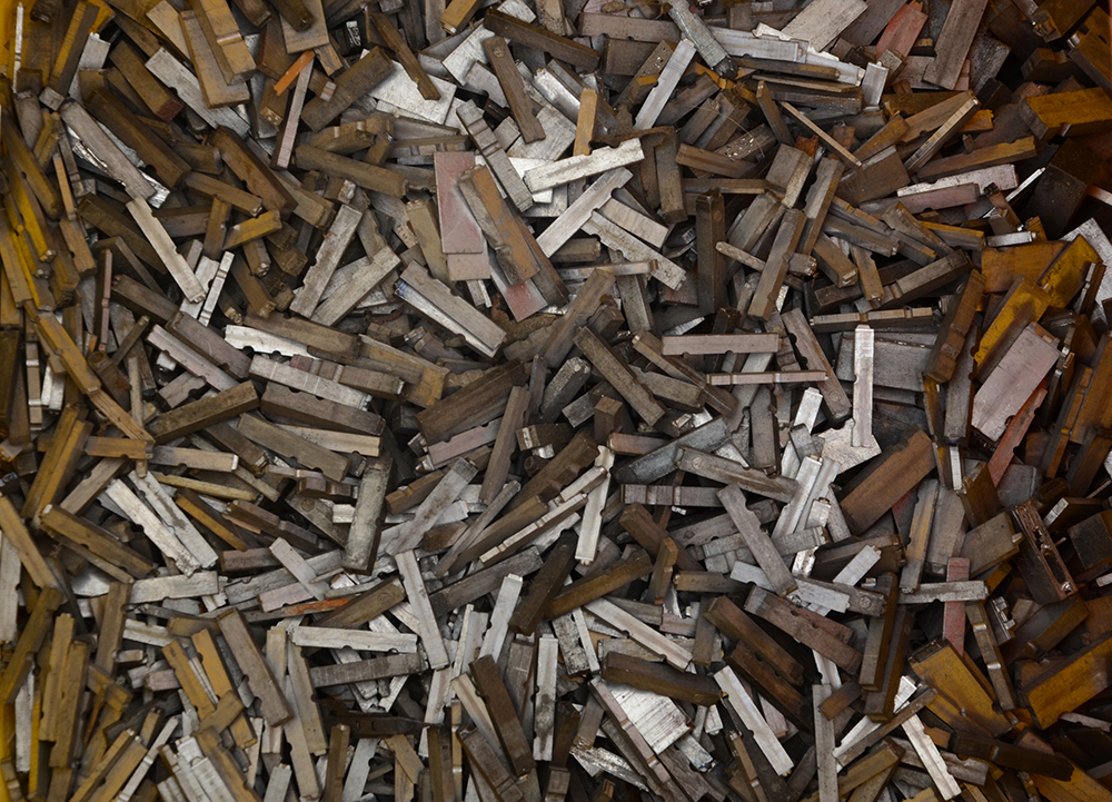 Late 1800s Golding "Pearl" Printing Press and Large Assortment of Metal Type