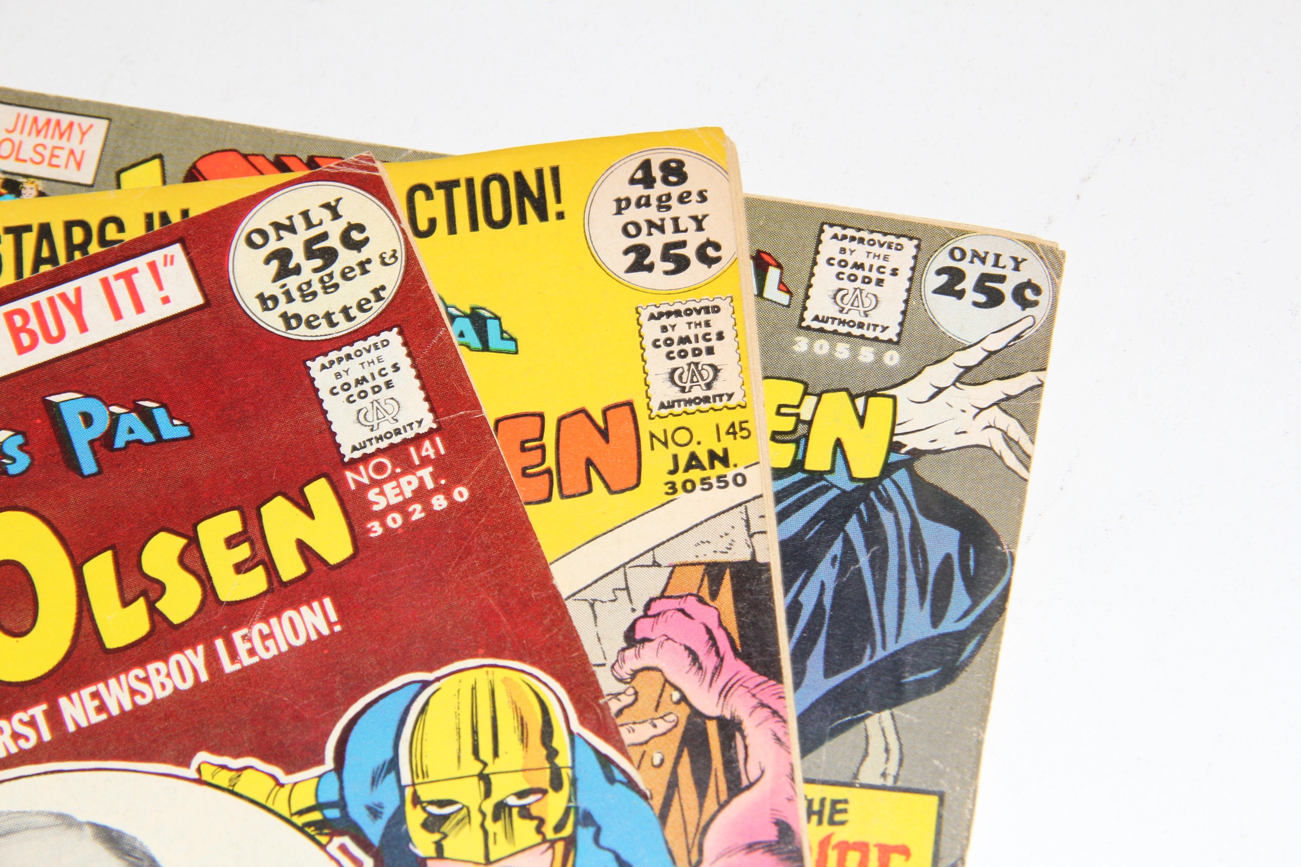 Collection of "Superman's Pal The New Jimmy Olsen" and 1984 mini-series "New Gods" Comics