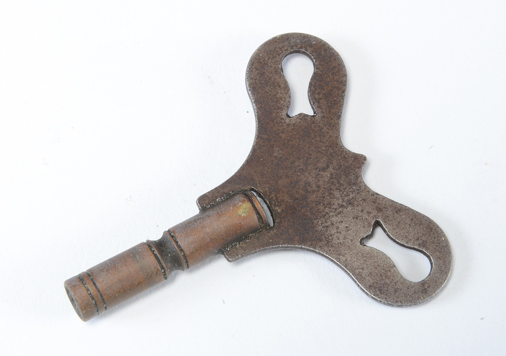 Seth Thomas Walnut Eight-Day Shelf Clock