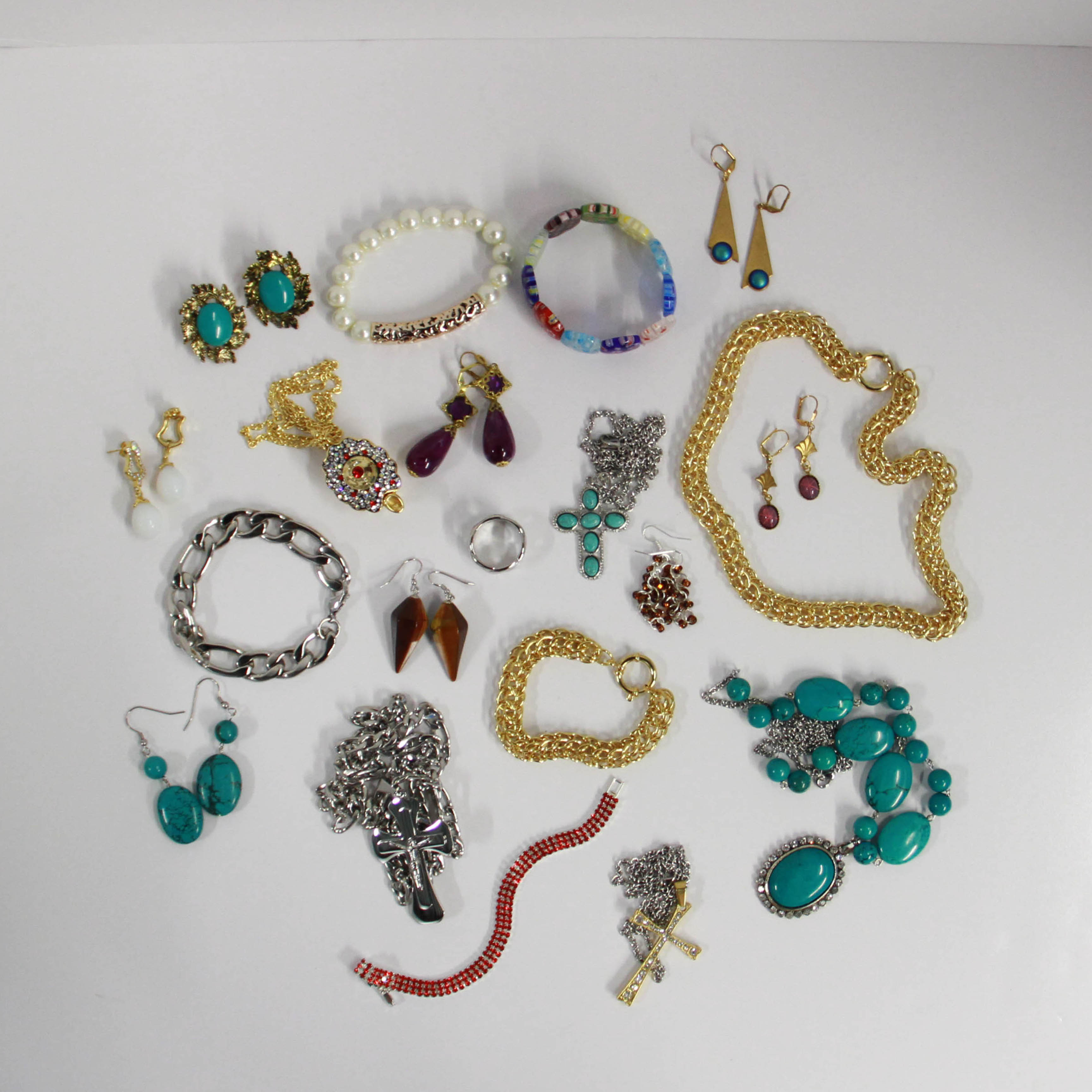 Group of Modern Fashion Jewelry