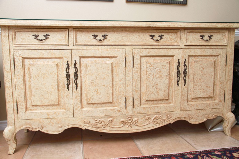 Freemarc Glass Top Buffet