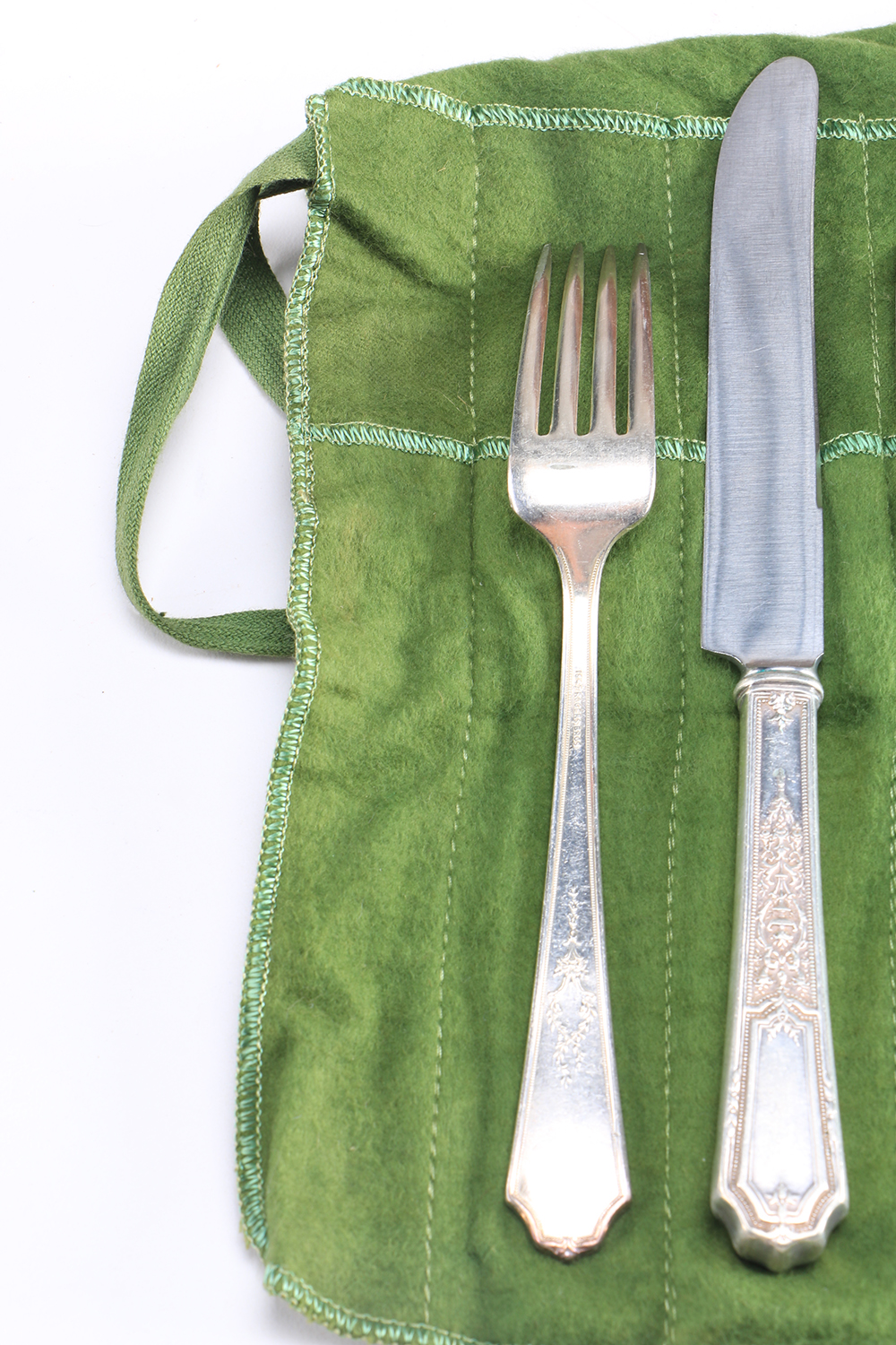 1847 Rogers Bros "Ancestral" Silver Plate Flatware Set