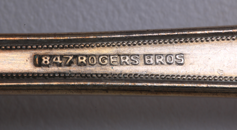 1847 Rogers Bros "Ancestral" Silver Plate Flatware Set