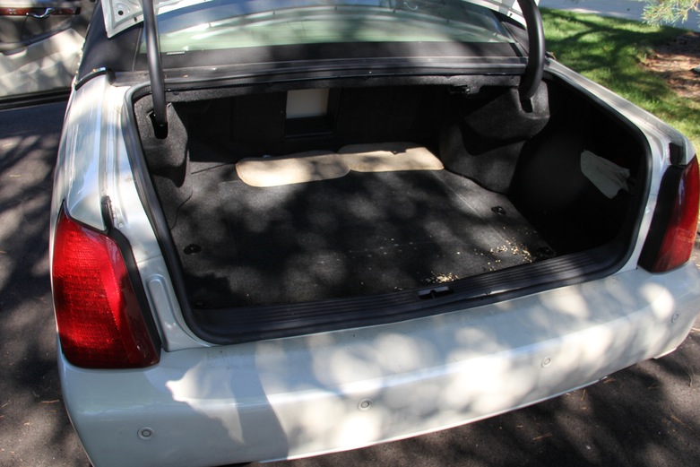 2001 Cadillac Deville 24K Edition Sedan