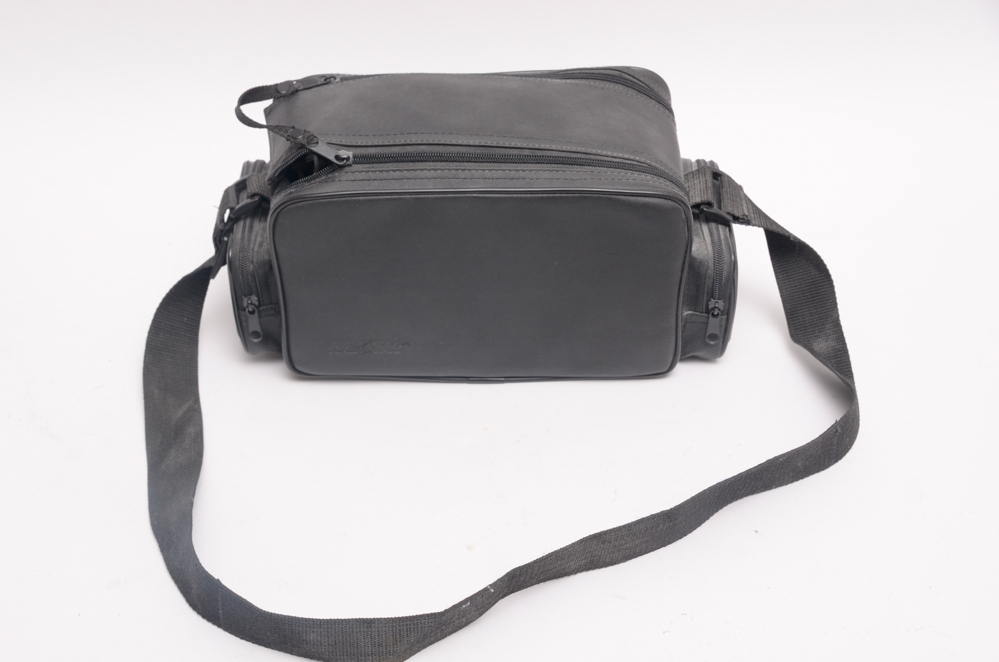 Sony Handycam CCD-TRV37 Camcorder With Night Mode