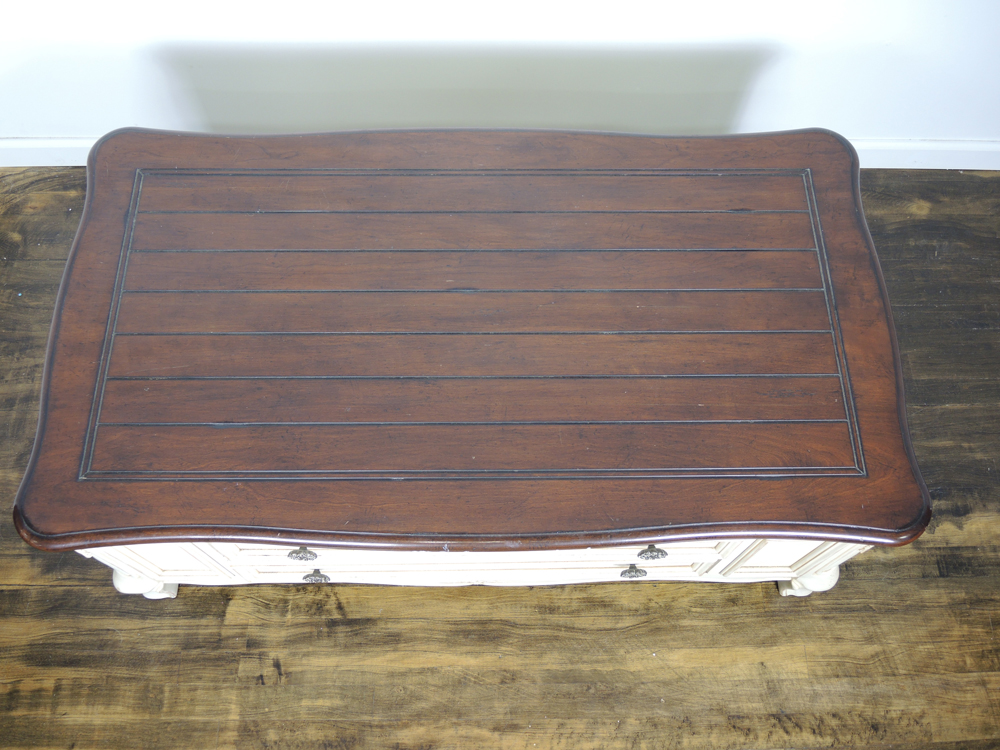 Thomasville Impressions Coffee Table EBTH