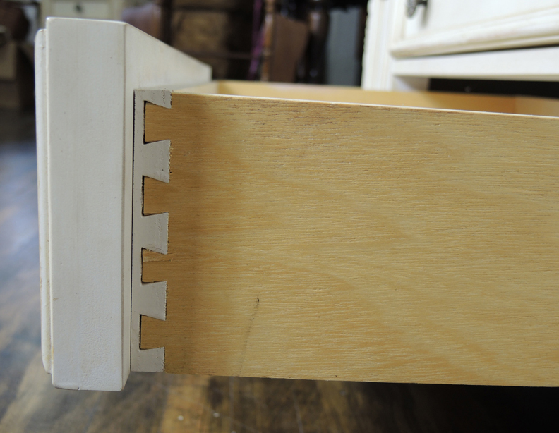 Thomasville Impressions Coffee Table EBTH