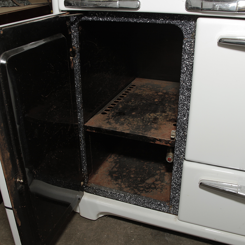 Vintage Wedgewood Gas Oven and Stove Top Range