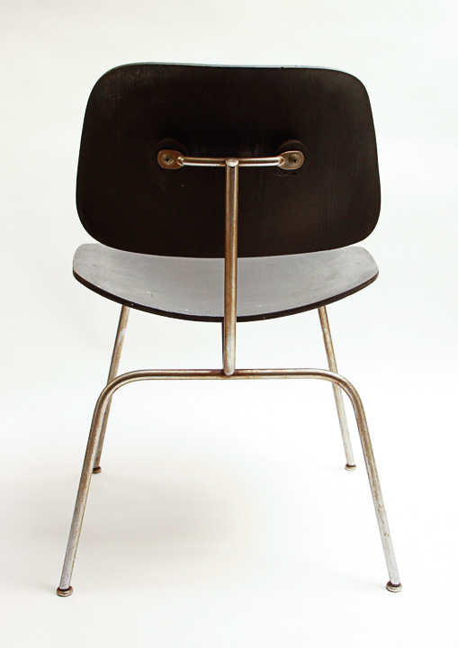 Black Charles Eames DCM Chair