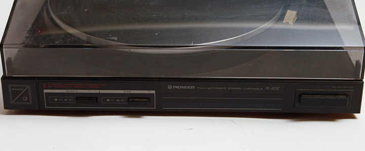 Pioneer Stereo Turntable