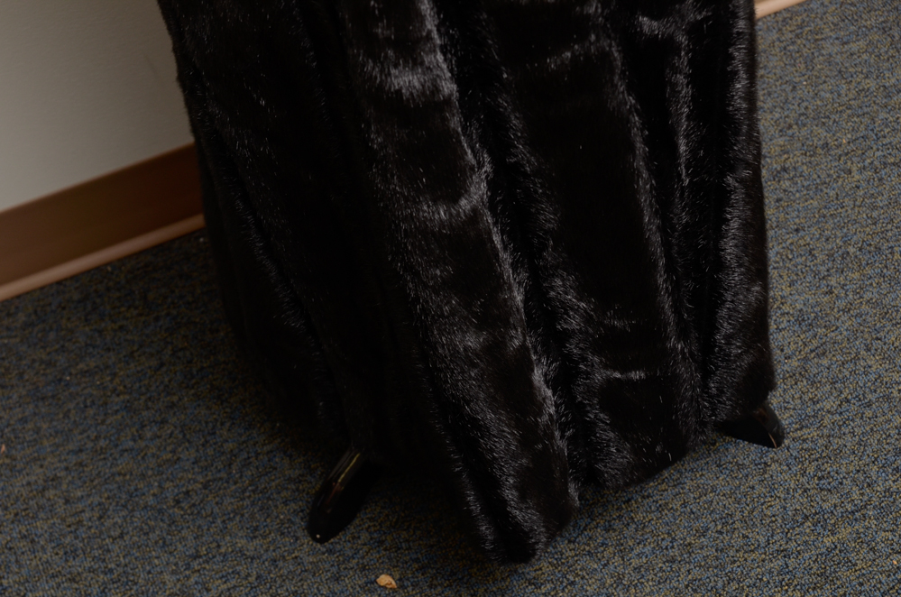 Pamela McCoy Full Length Black Faux Fur Coat Size 3X