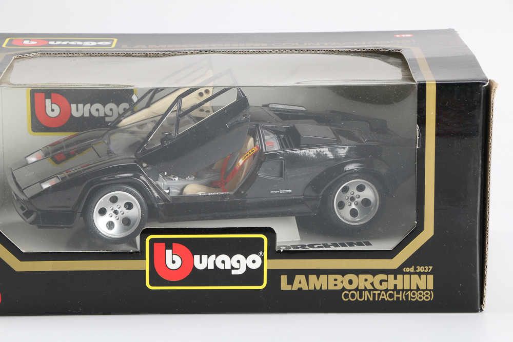 Bburago 1988 Lamborghini Countach