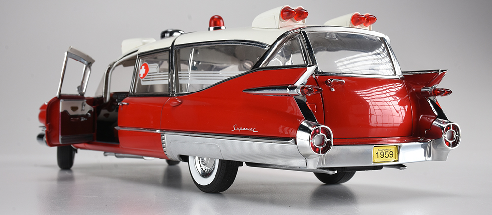 1959 Cadillac Superior Crown Royale Ambulance Die-cast Car