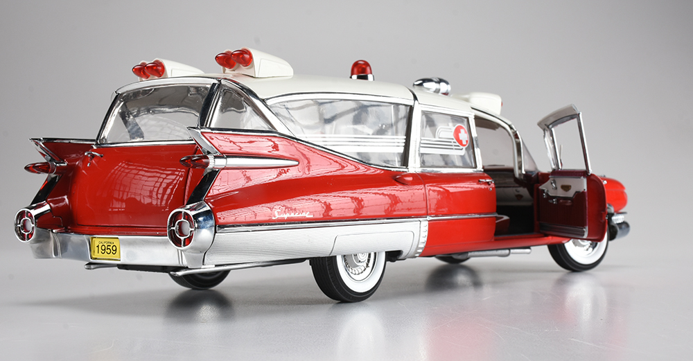 1959 Cadillac Superior Crown Royale Ambulance Die-cast Car