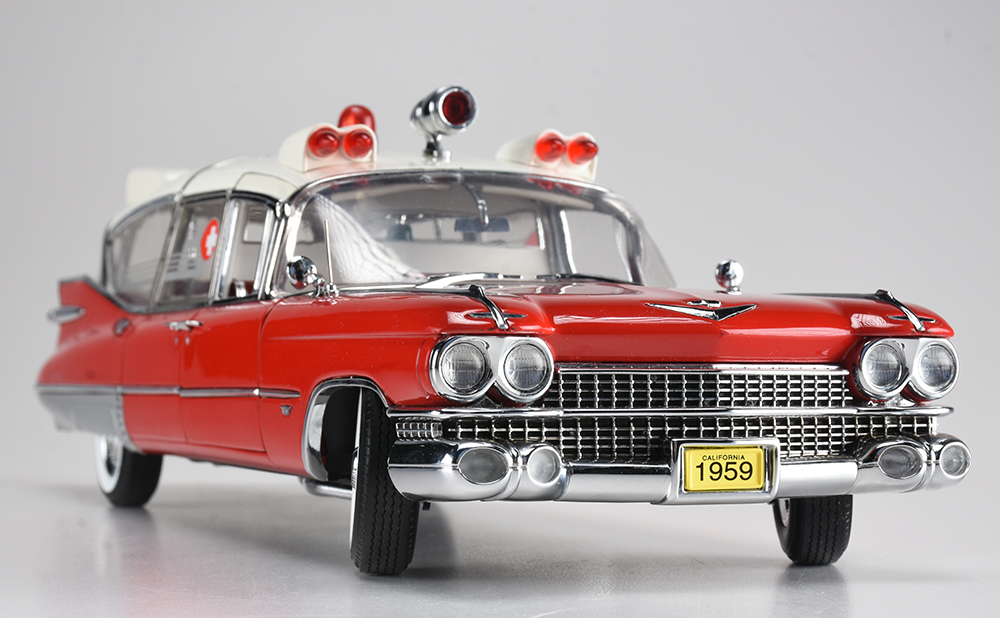 1959 Cadillac Superior Crown Royale Ambulance Die-cast Car