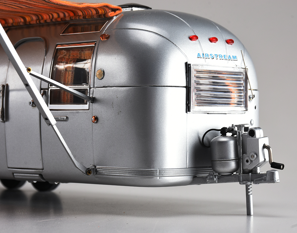 Limited Edition Franklin Mint 1968 Airstream Trailer