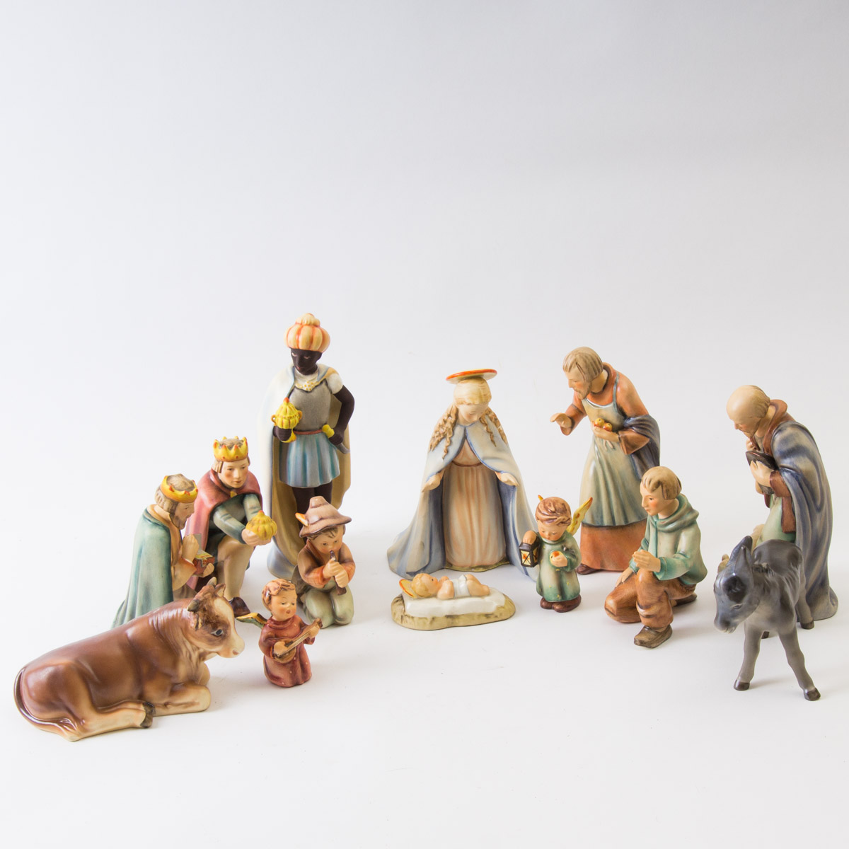 Vintage Goebel Hummel Christmas Nativity Scene Figurines