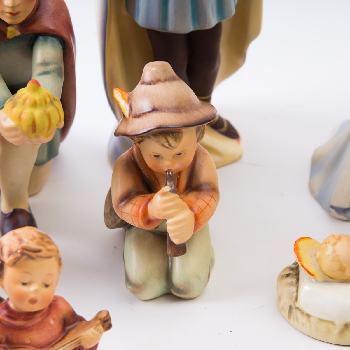 Vintage Goebel Hummel Christmas Nativity Scene Figurines