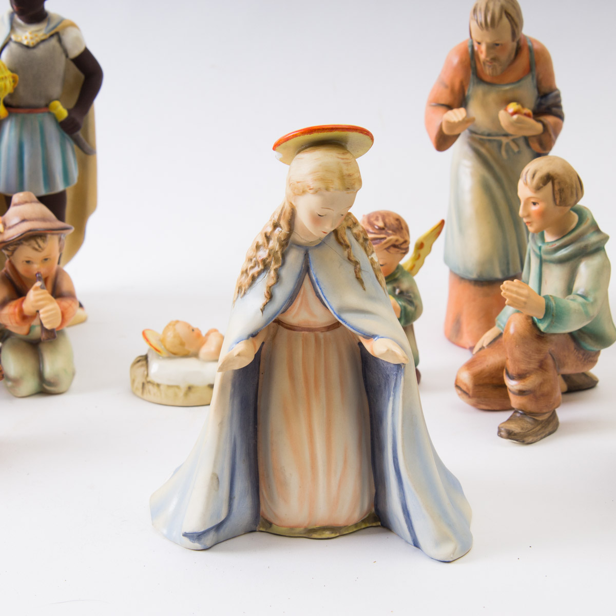 Vintage Goebel Hummel Christmas Nativity Scene Figurines