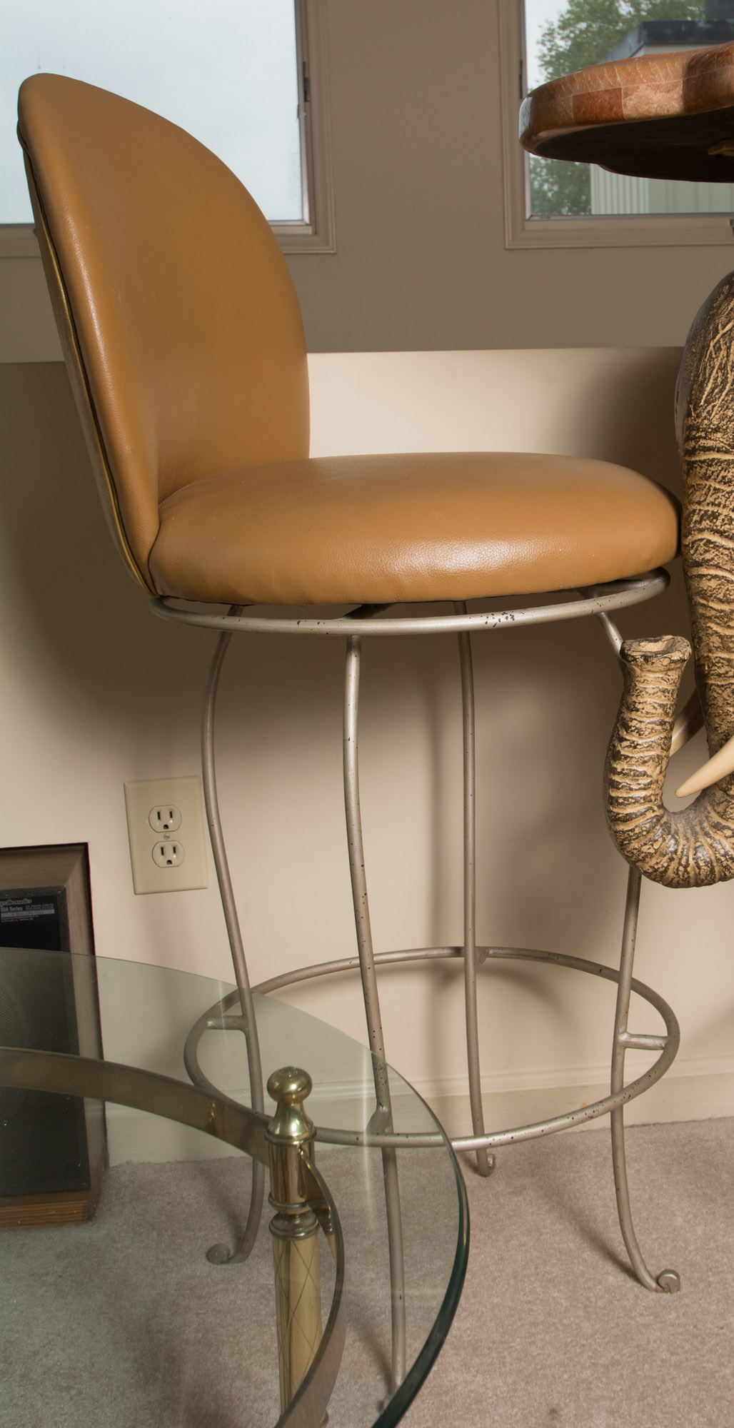 Elephant Bar Table with Stools