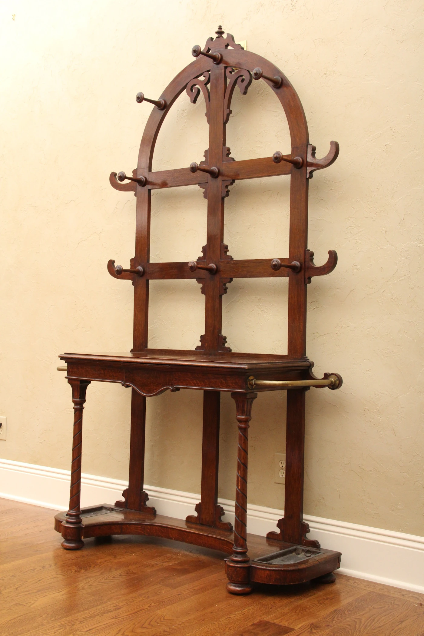 Antique English Oak Hall Tree | EBTH