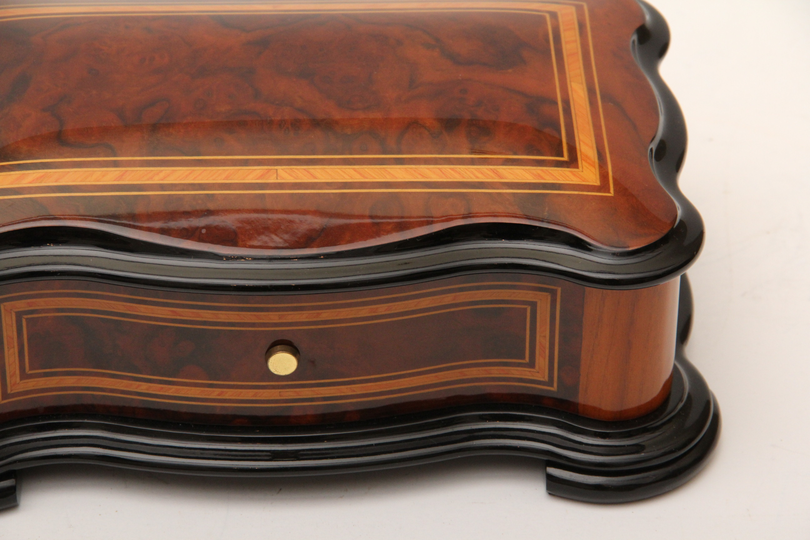 Reuge Music "Phantom of the Opera" Music Box