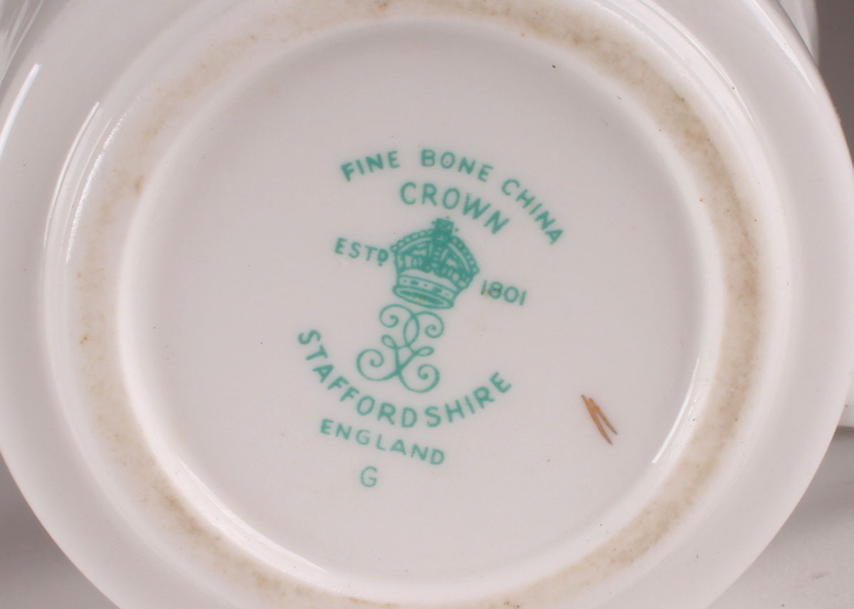 Kitchenware with Vintage Car Decals