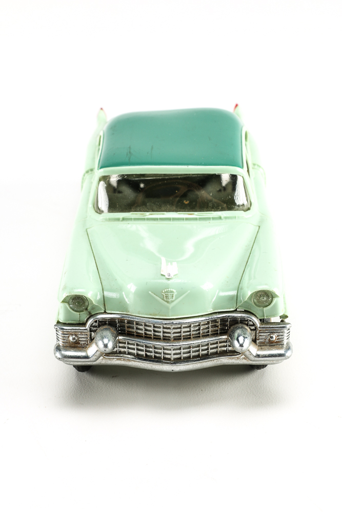 AMT 1955 Cadillac Coupe De Ville Promo Friction Car