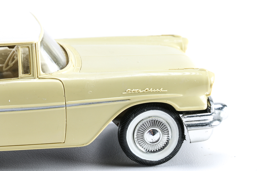 1957 Pontiac Star Chief Friction Promo Car
