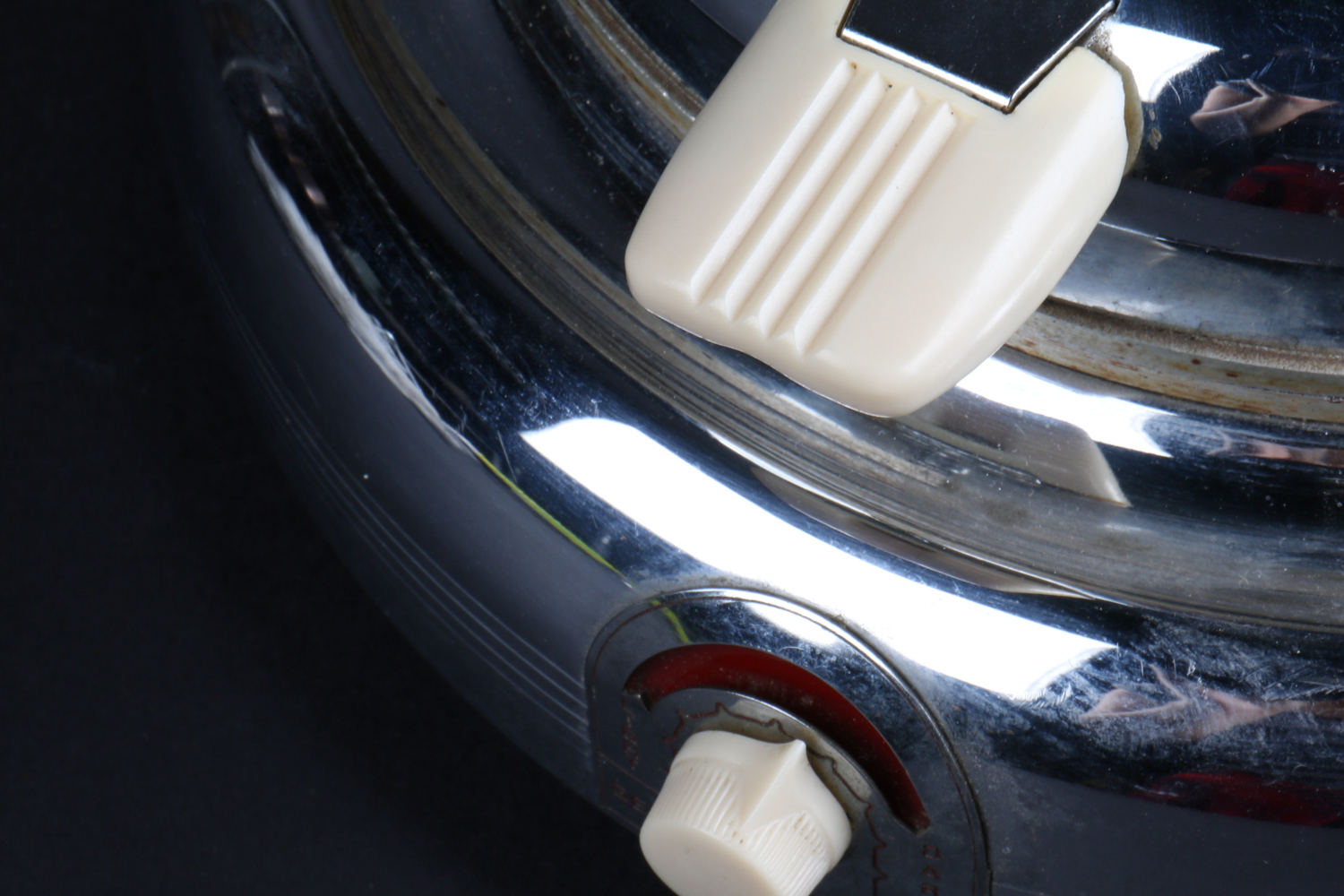 Vintage 1950s General Electric Chrome Waffle Iron