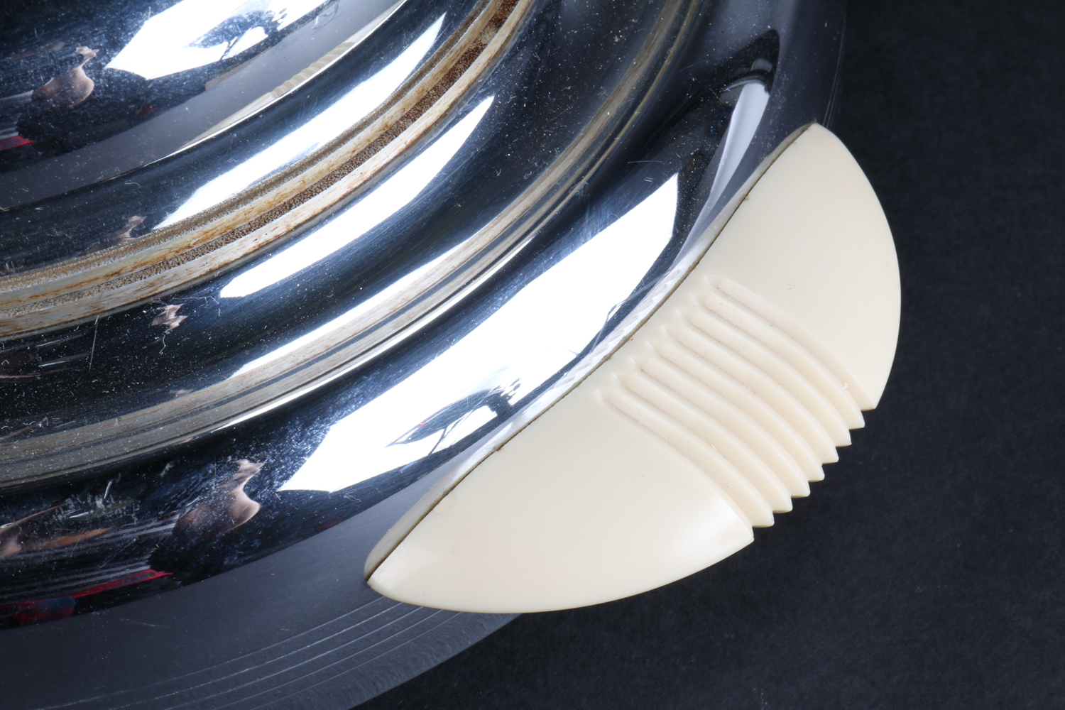 Vintage 1950s General Electric Chrome Waffle Iron