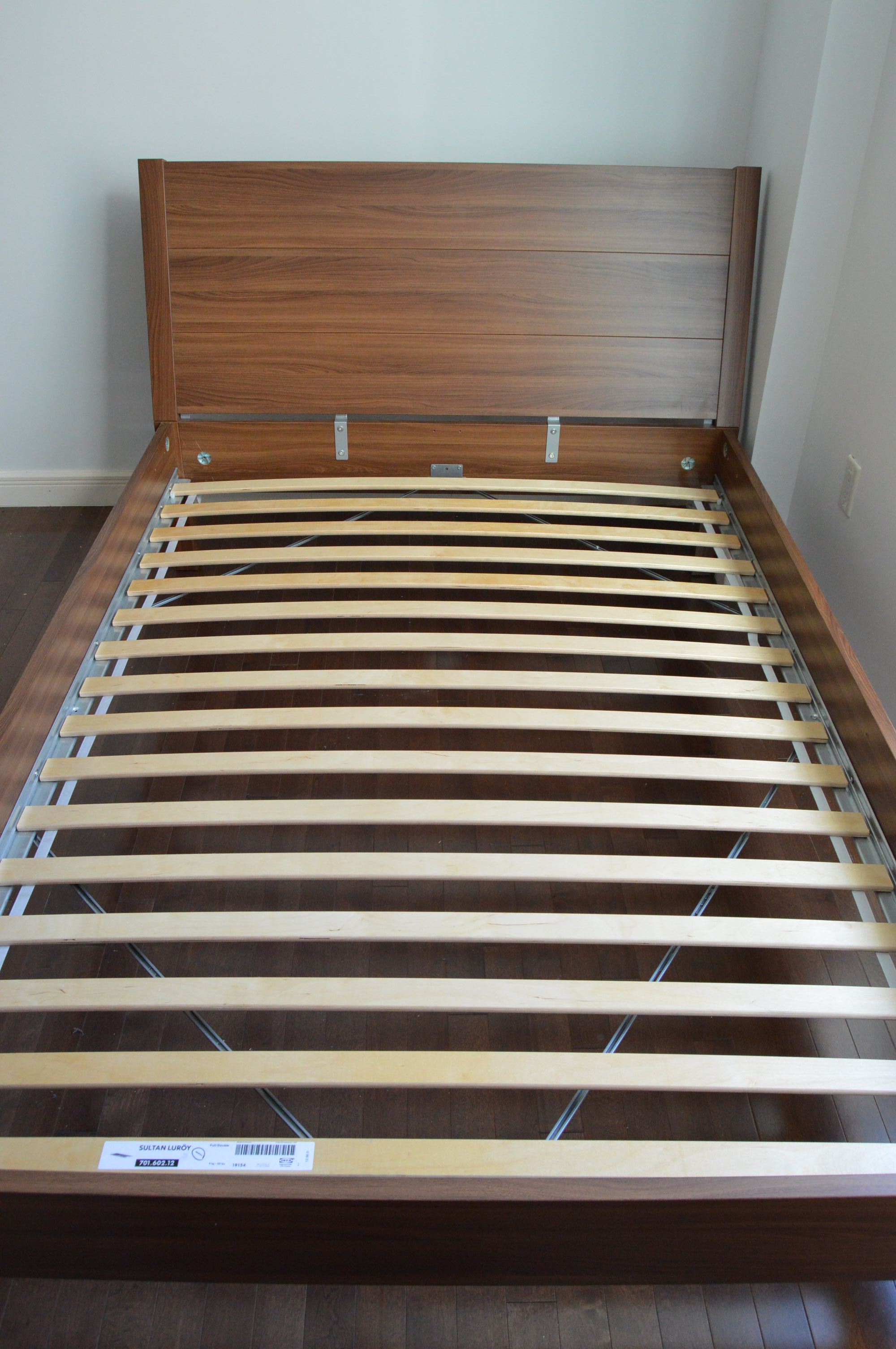 Modern Full Size Bed
