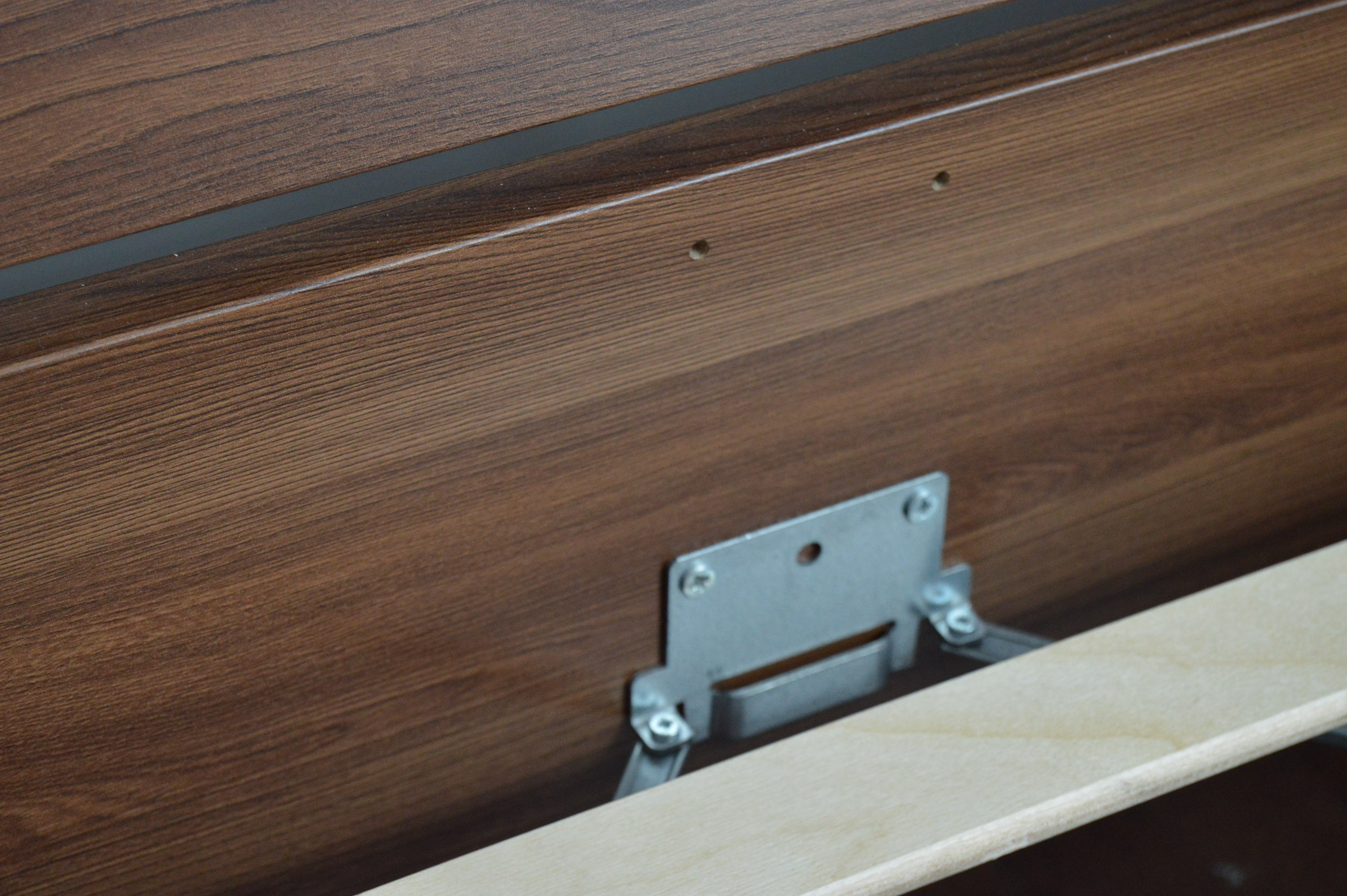 Modern Full Size Bed