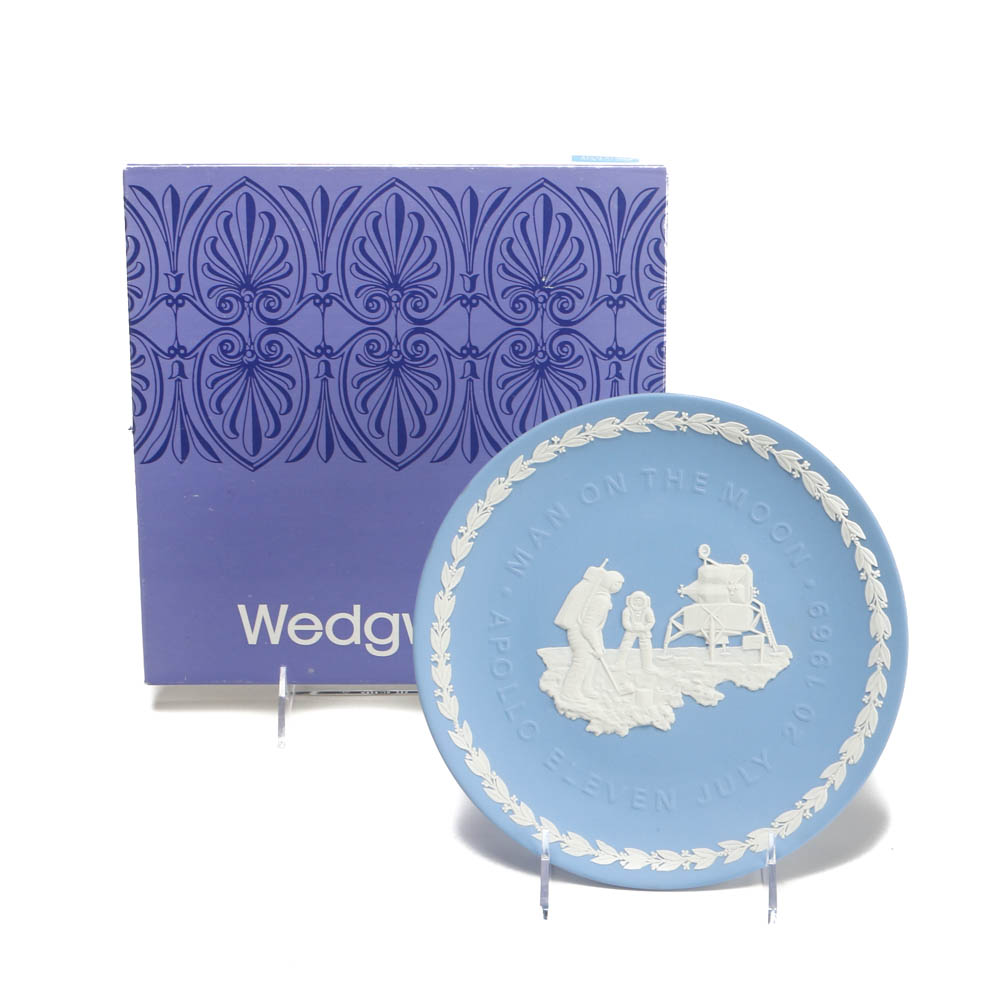 Wedgwood Commemorative "Apollo" Plate in Presentation Box