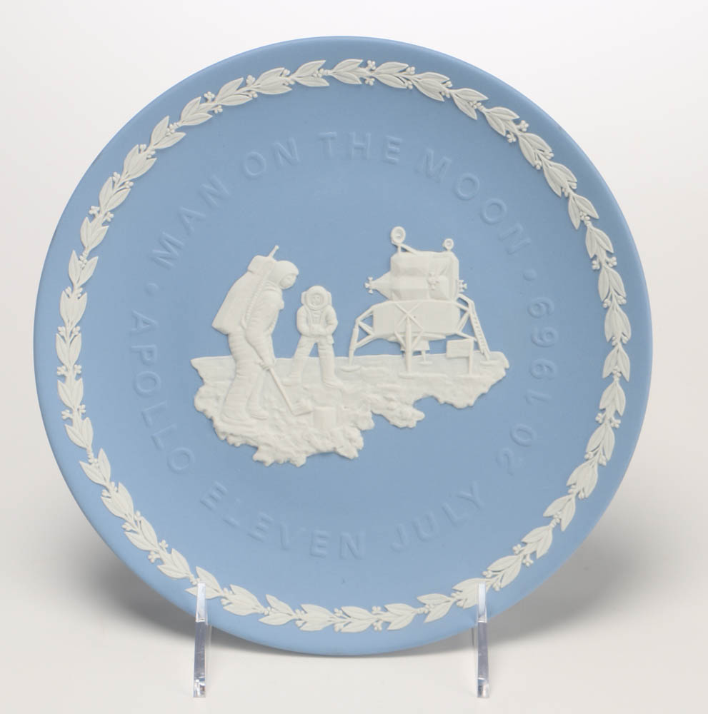 Wedgwood Commemorative "Apollo" Plate in Presentation Box